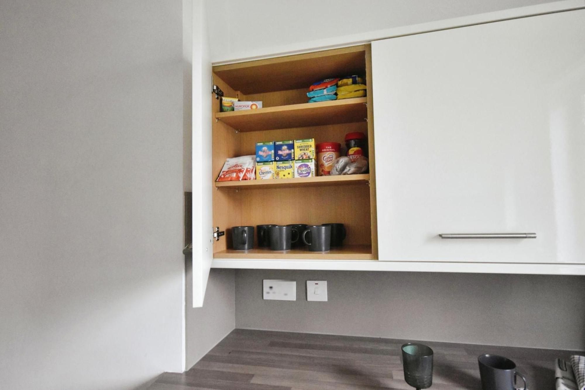 Glasgow Modern Style Home , Separate Entrance 외부 사진